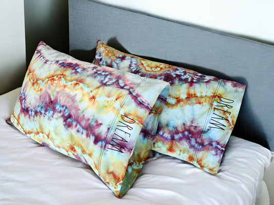 Tie Dye Pillowcases in Dreamy Colors.  100% Cotton, 1 pair of standard pillowcases.  Great Gift Idea for The Holidays!