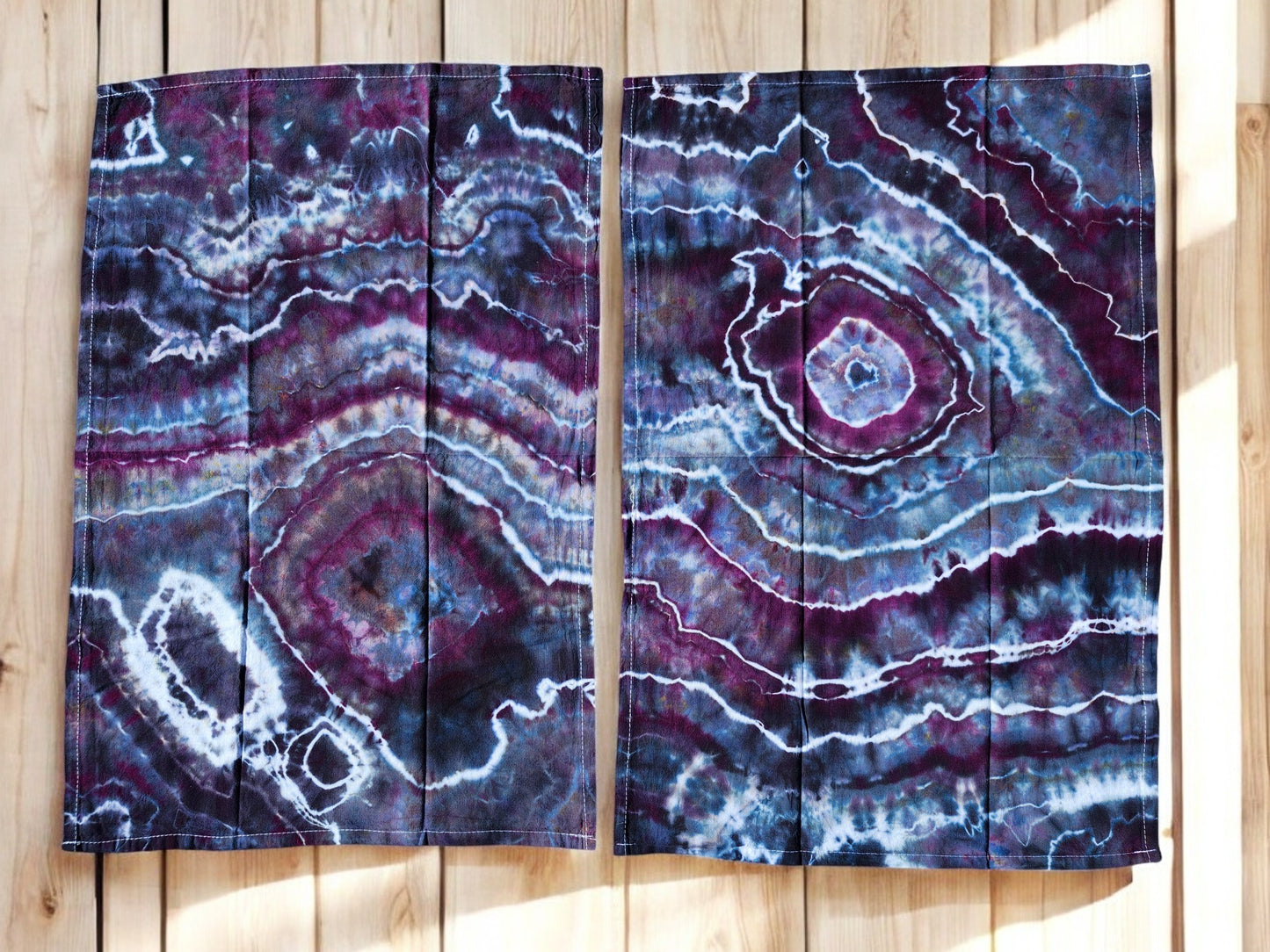 Set of 2 Tie Dye Kitchen Flour Sack Hand Towels in Purple Geode