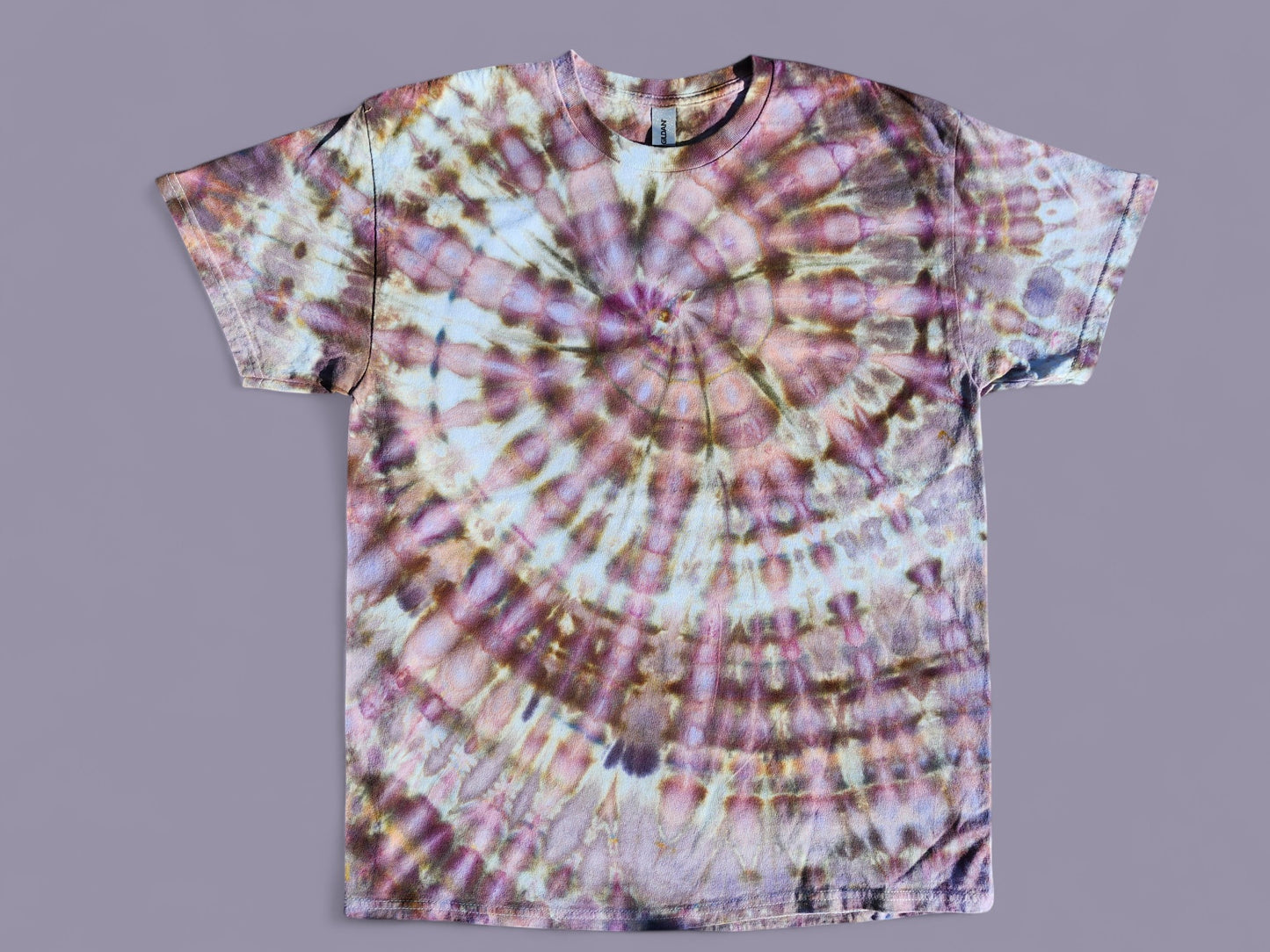 Handmade Tie Dye T-shirt in Dusty Rose and Mauve Shades. ADULT LARGE